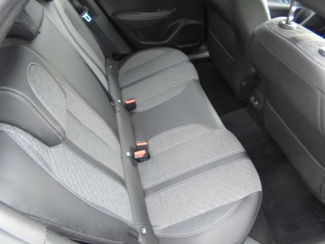 Foto Peugeot 2008 9