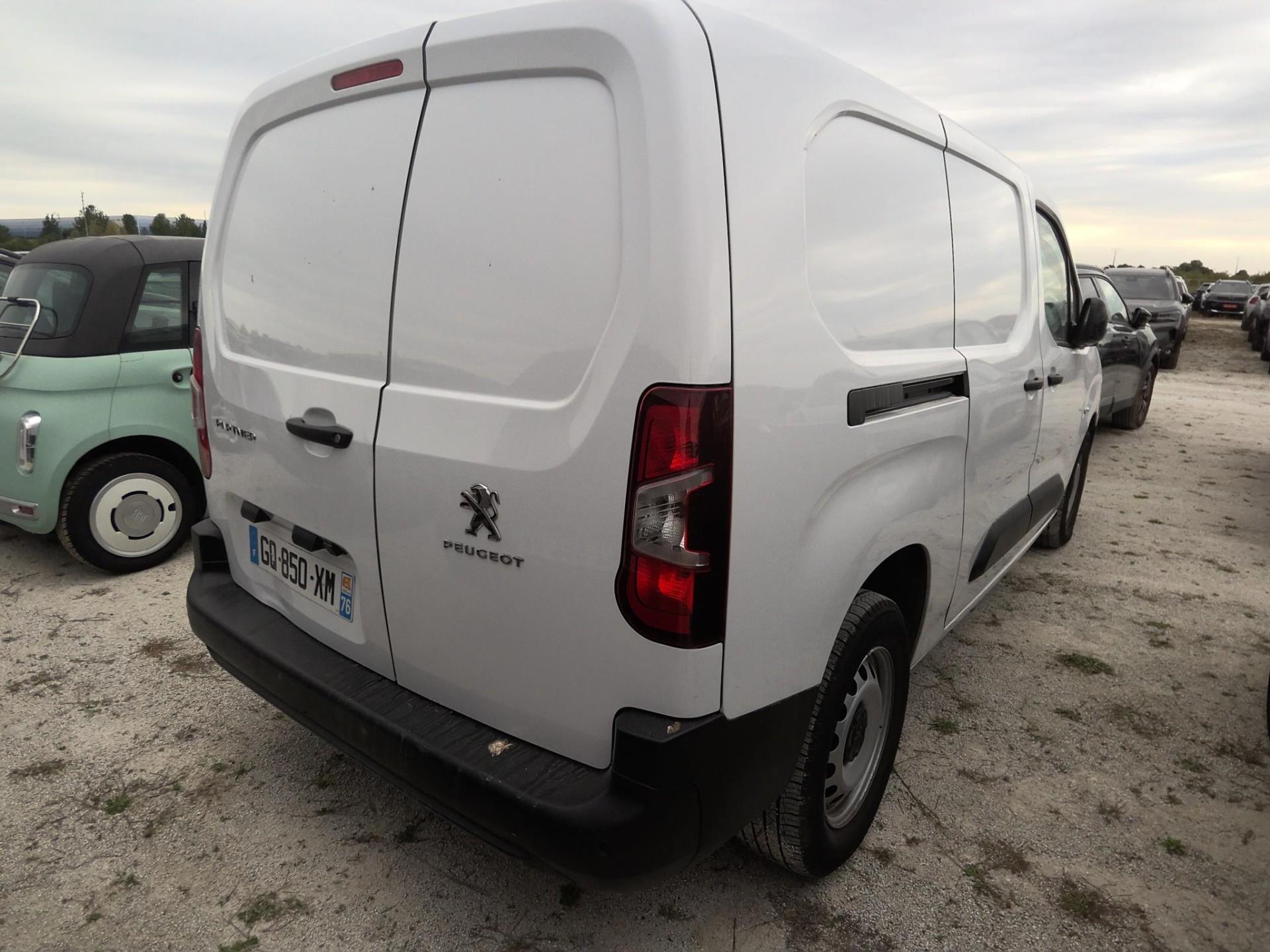 Peugeot PARTNER FOURGON XL 950 KG BLUEHDI 100 S&S BVM6 2023