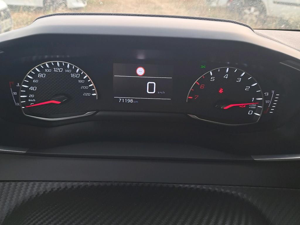 Peugeot 208 BlueHDi 100 S&S BVM6 Active Business 2021