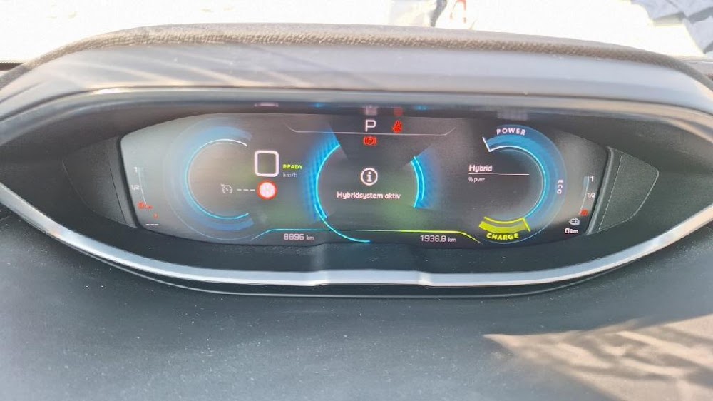 Foto Peugeot 3008 Plug-in Hybrid 3