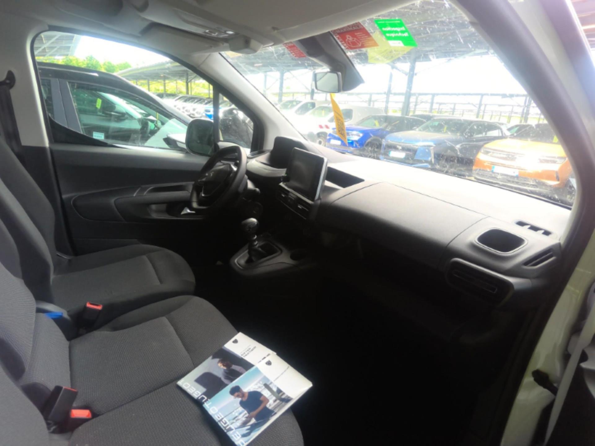 Peugeot PARTNER FOURGON M 650 KG BLUEHDI 100 S&S BVM6 2024