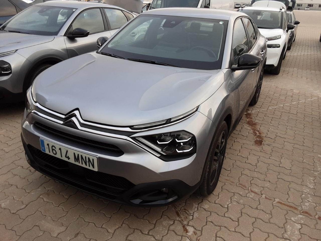 Foto Citroën C4 X 8