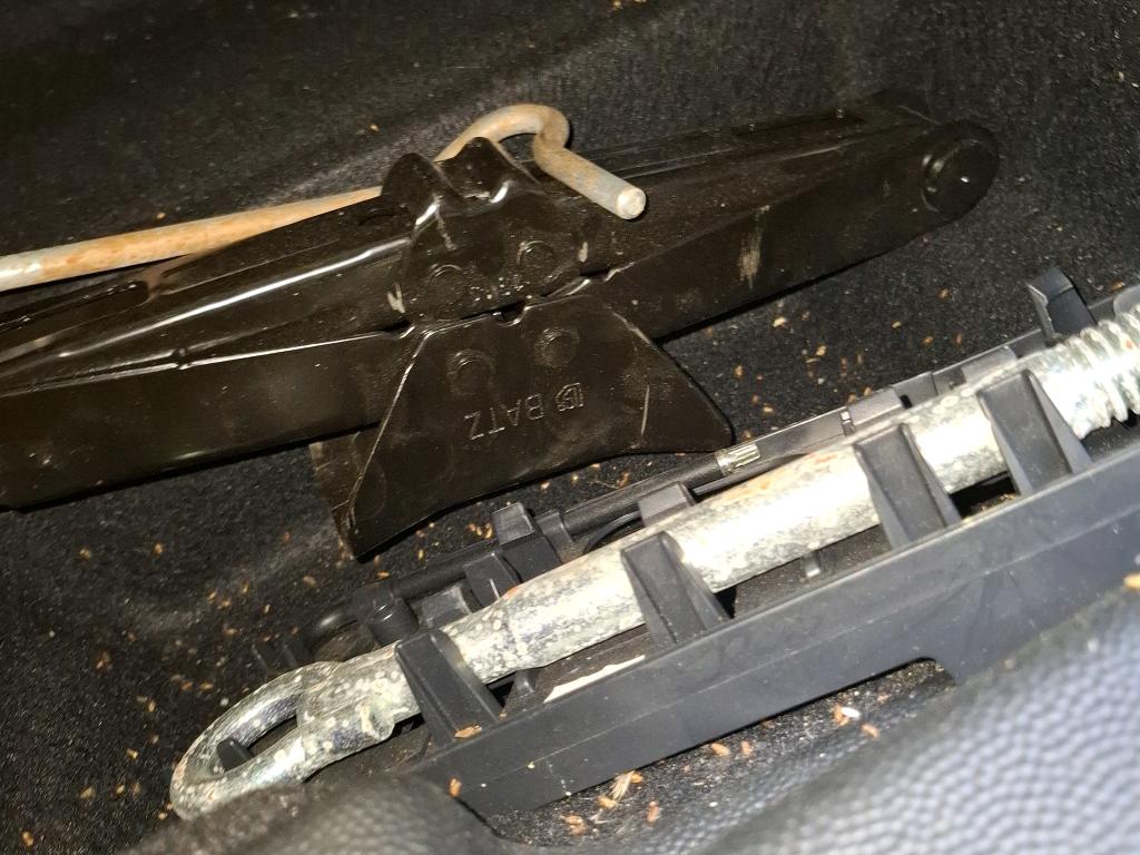 Peugeot PARTNER FOURGON STANDARD 650 KG BLUEHDI 130 S&S BVM6 PREMIUM 2019