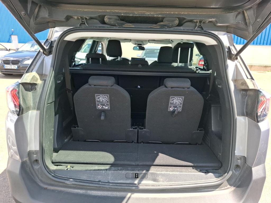 Peugeot 5008 BlueHDi 130ch S&S BVM6 Active Pack 2022