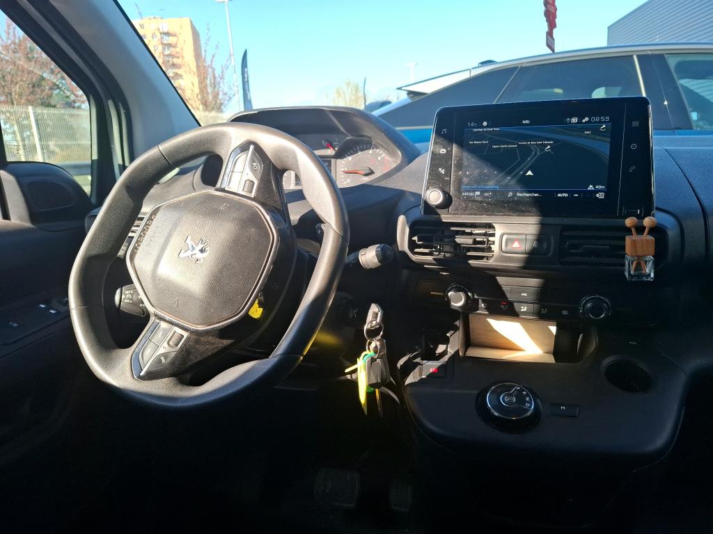 Peugeot PARTNER FOURGON STANDARD 650 KG BLUEHDI 130 S&S EAT8 ASPHALT 2021