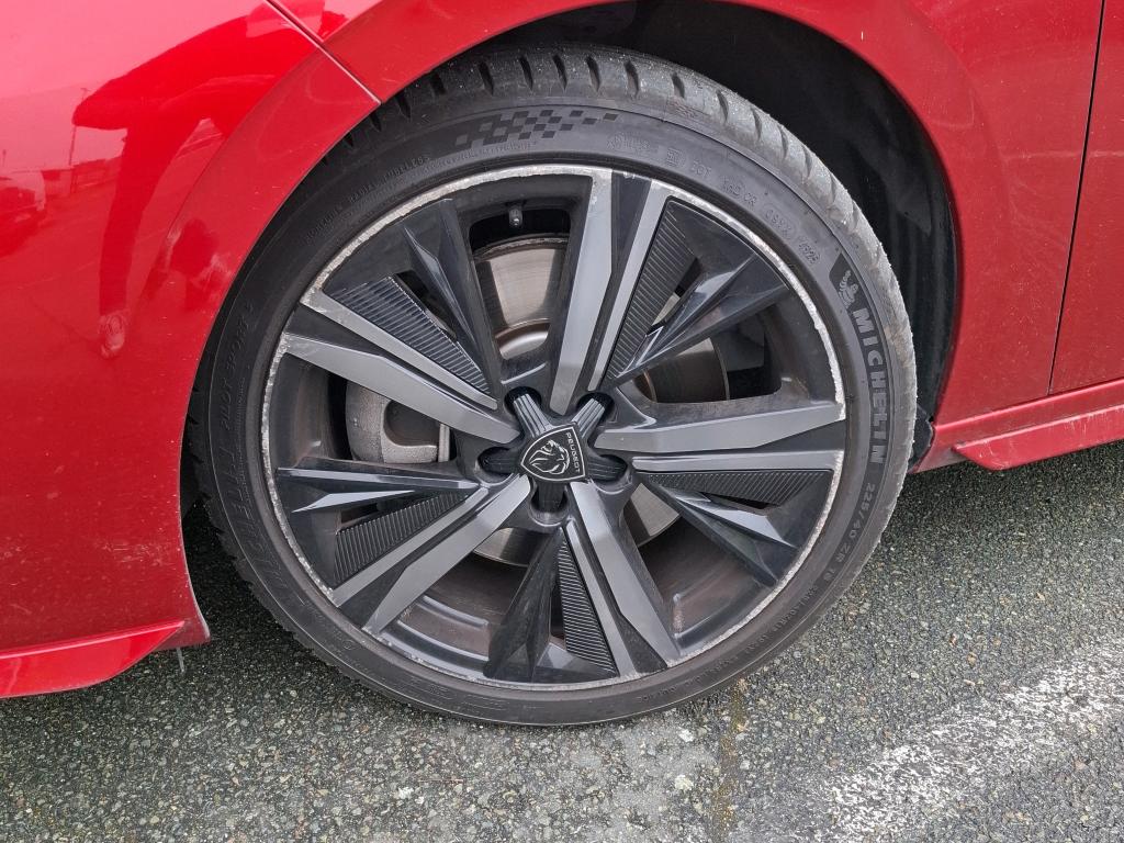 Peugeot 308 PHEV 225 e-EAT8 GT Pack 2022