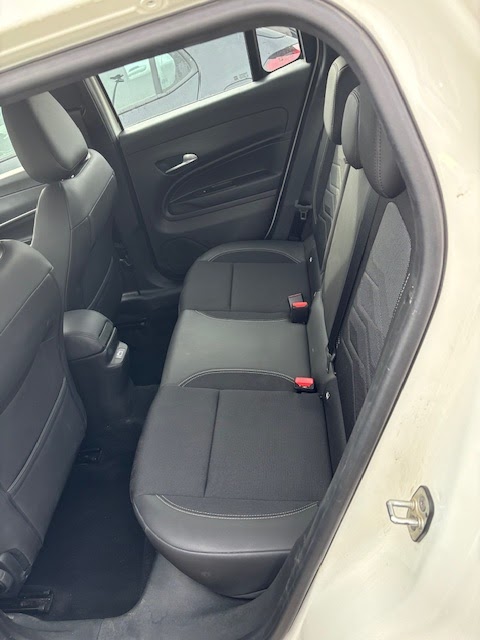 Foto Jeep AVENGER 18