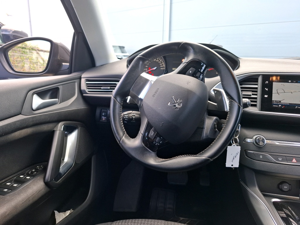 Peugeot 308 BlueHDi 130ch S&S EAT8 Active Business 2021