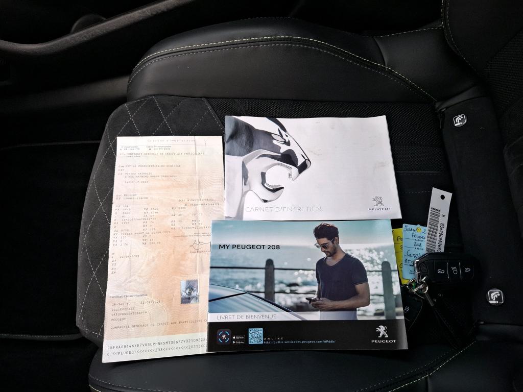 Peugeot 208 PureTech 100 S&S EAT8 GT Pack 2021