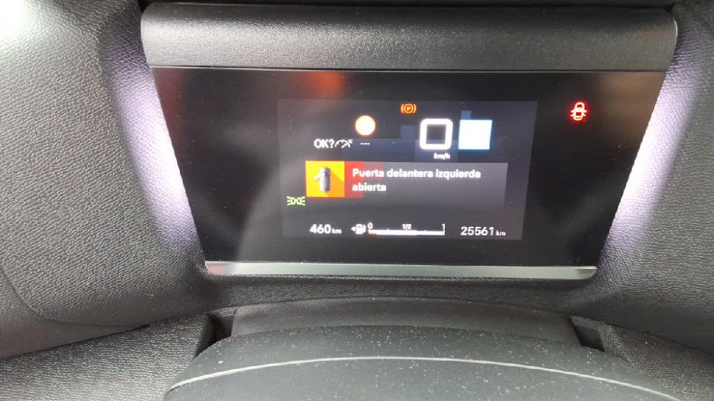Foto Citroën C4 X 3