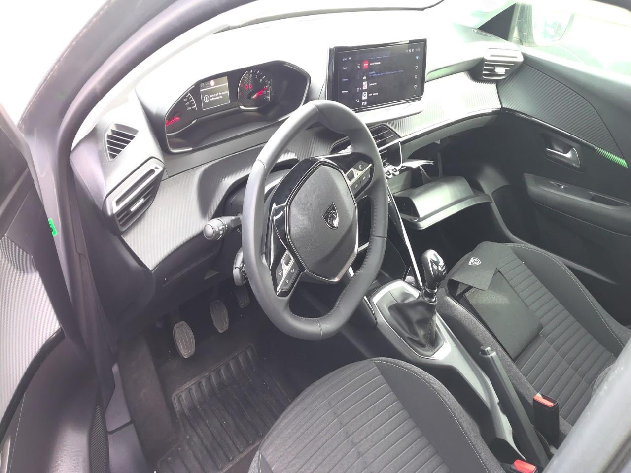 Foto Peugeot 208 3