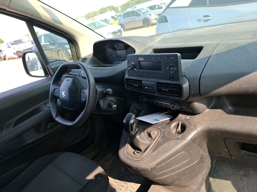 Peugeot PARTNER FOURGON LONG 950 KG BLUEHDI 100 S&S BVM5 PREMIUM 2020