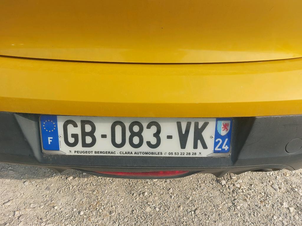 Peugeot 208 BlueHDi 100 S&S BVM6 Active 2021