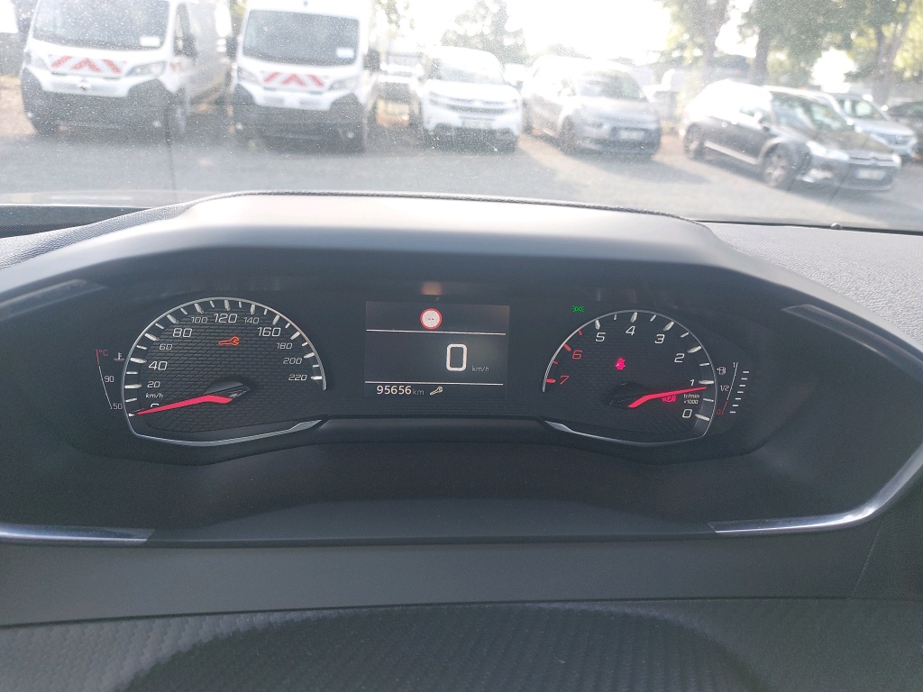 Peugeot 2008 PureTech 130 S&S BVM6 Active Pack 2022