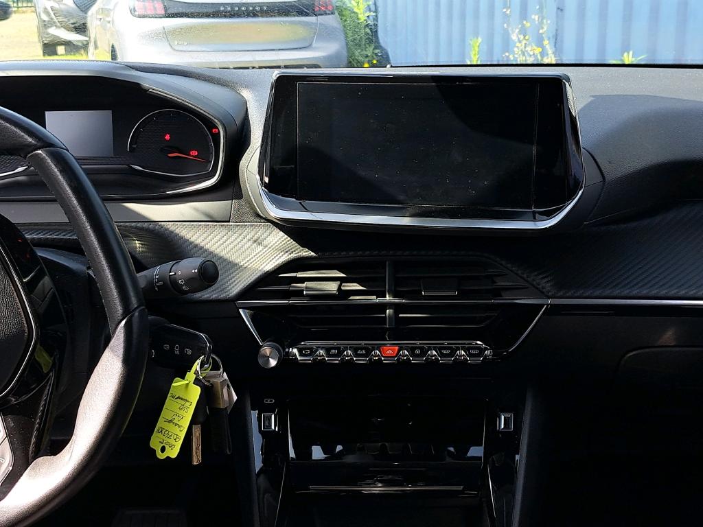 Peugeot 2008 BlueHDi 130 S&S EAT8 Allure 2021