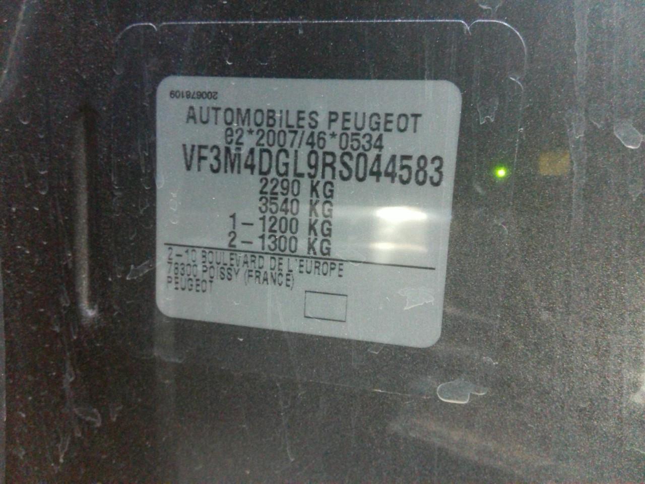Foto Peugeot 3008 Hybrid 6