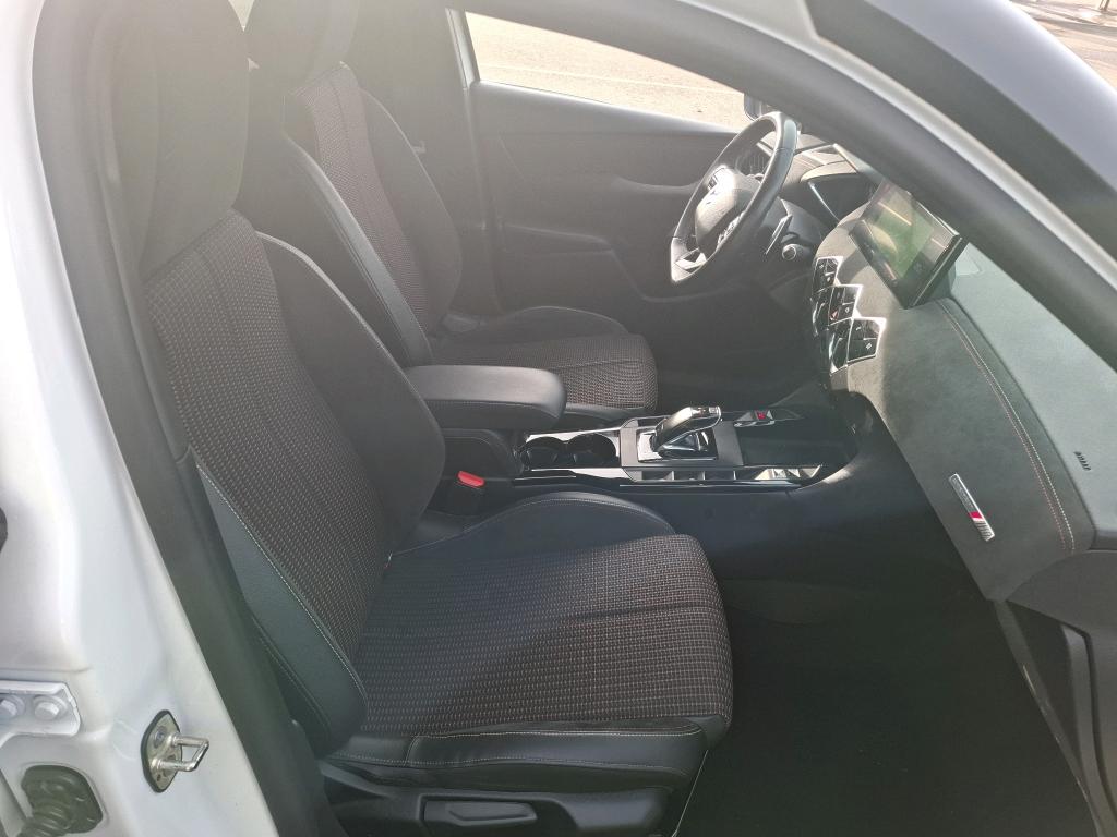 DS DS3 Crossback PureTech 130 EAT8 Performance Line+ 2021