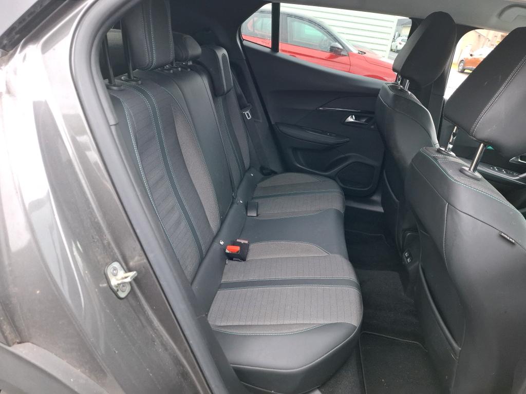 Peugeot 2008 BlueHDi 130 S&S EAT8 Allure 2021
