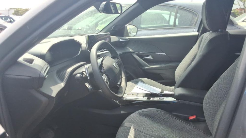 Foto Peugeot 2008 6