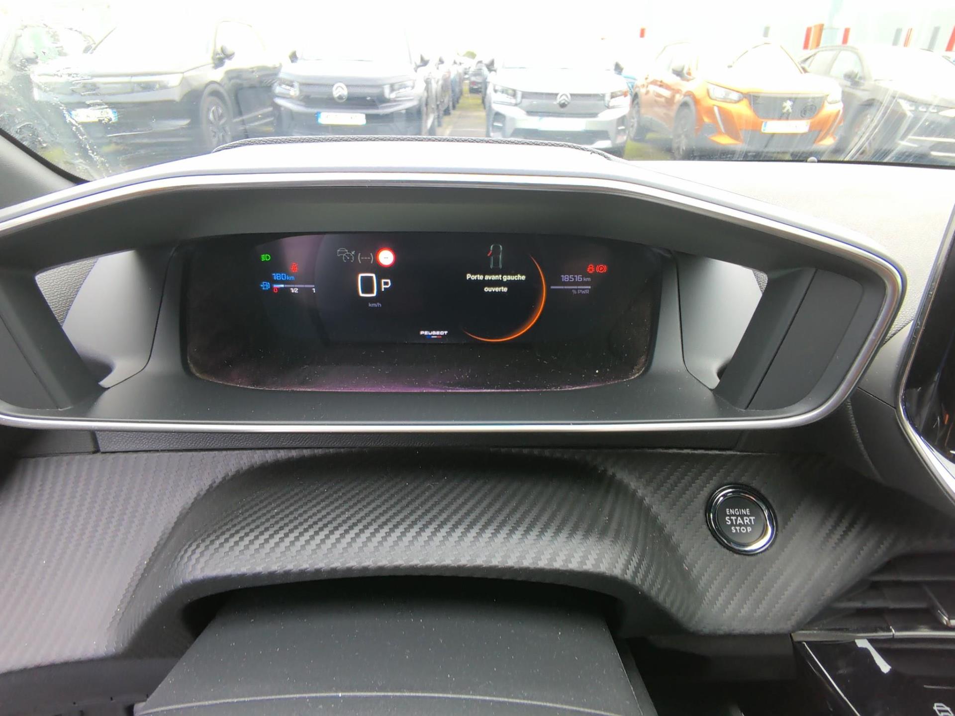 Peugeot 208 Hybrid 110 e-DCS6 GT 2025