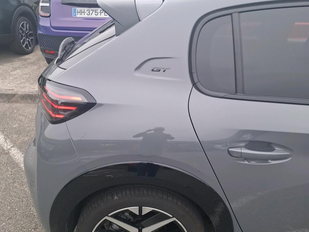 Peugeot 208 Hybrid 100 e-DCS6 GT 2025