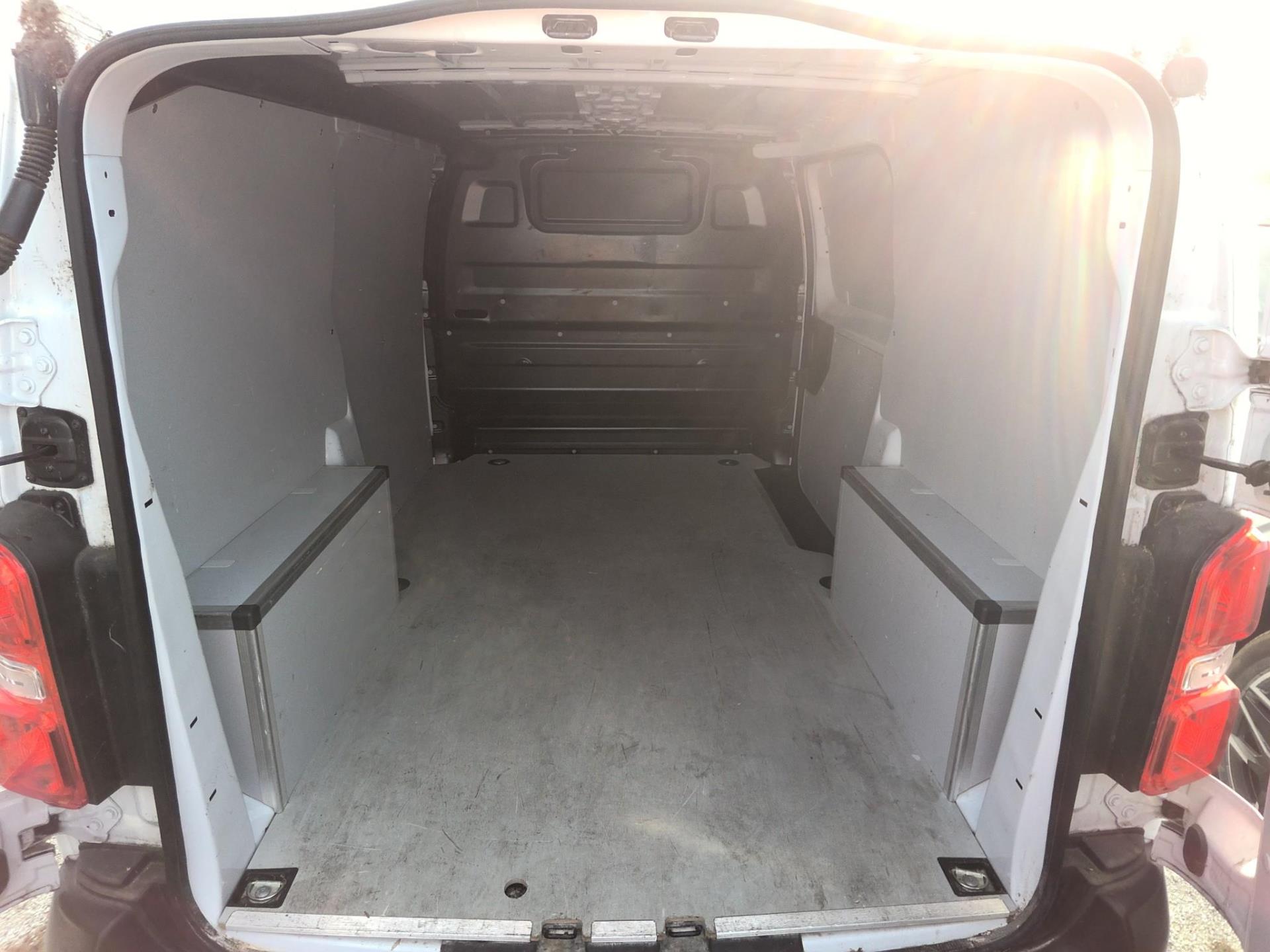 Citroen JUMPY FGN M BLUEHDI 120 S&S BVM6  2023