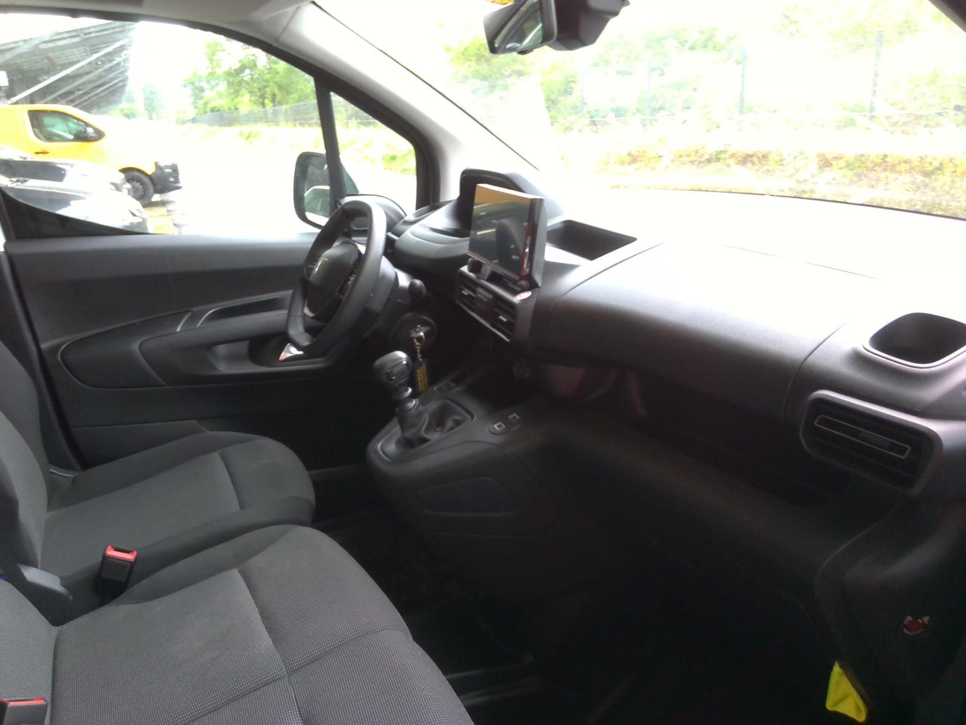 Peugeot PARTNER FOURGON M 1000 KG BLUEHDI 100 S&S BVM6 2024