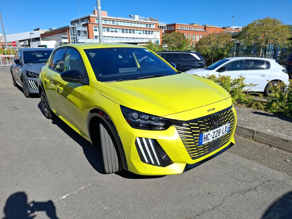 Peugeot 208 Hybrid 136 e-DCS6 GT 2025