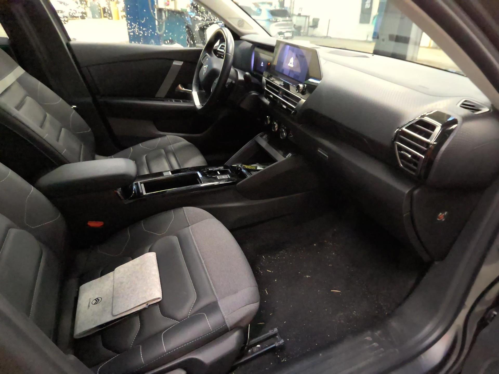 Citroen C4 PureTech 130 S&S EAT8 Shine 2023