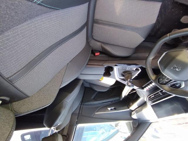Foto Peugeot 5008 13
