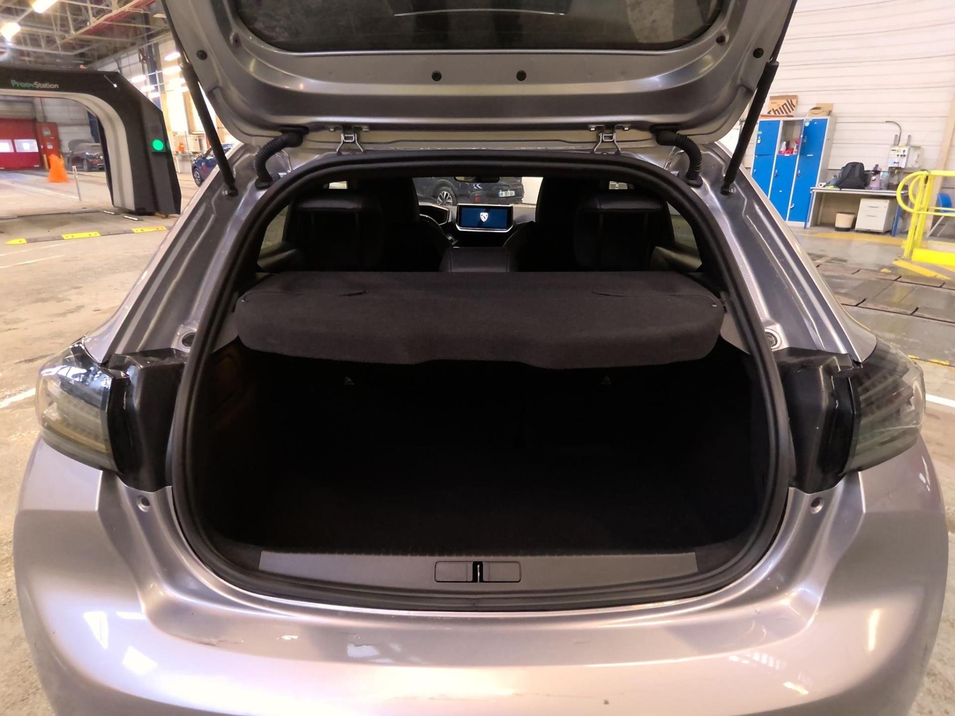Peugeot 208 Hybrid 110 e-DCS6 GT 2025