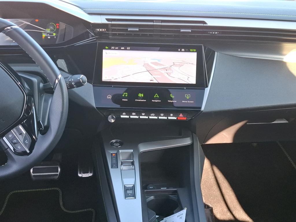 Peugeot 308 SW Hybrid 136 e-DCS6 GT 2025