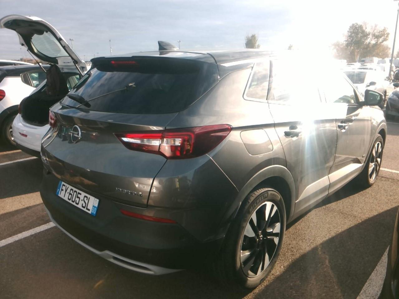 Opel Grandland X Hybrid4 300 ch AWD BVA8 Ultimate 2021