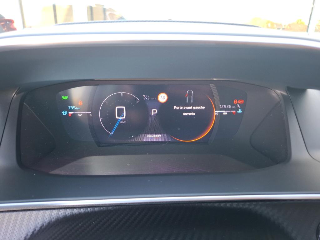 Peugeot 208 Hybrid 136 e-DCS6 GT 2025