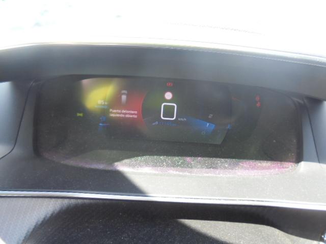 Foto Peugeot 2008 4