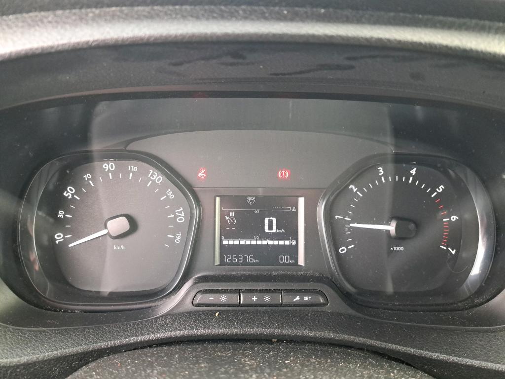 Peugeot EXPERT FGN TOLE STANDARD 2.0 BLUEHDI 120 S&S BVM6 PREMIUM 2018