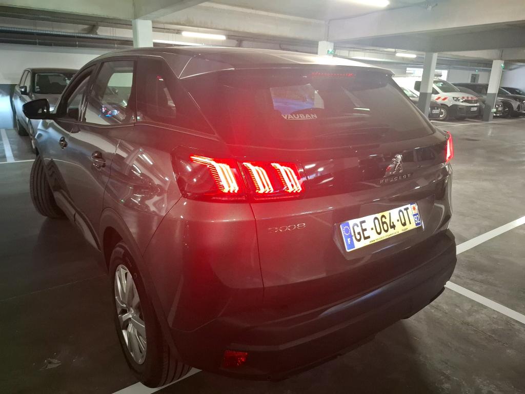 Peugeot 3008 BlueHDi 130ch S&S EAT8 Active Pack 2022