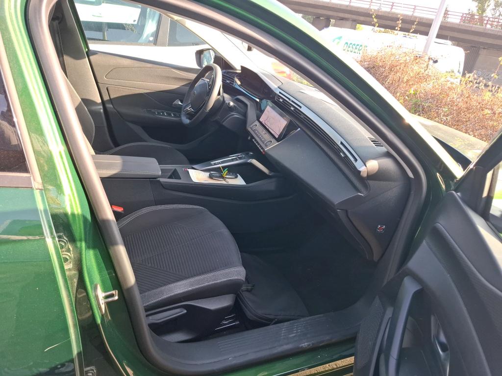 Peugeot 308 PHEV 180 e-EAT8 Active Pack 2023