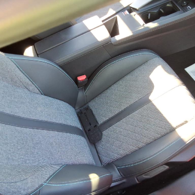 Foto Peugeot 408 11