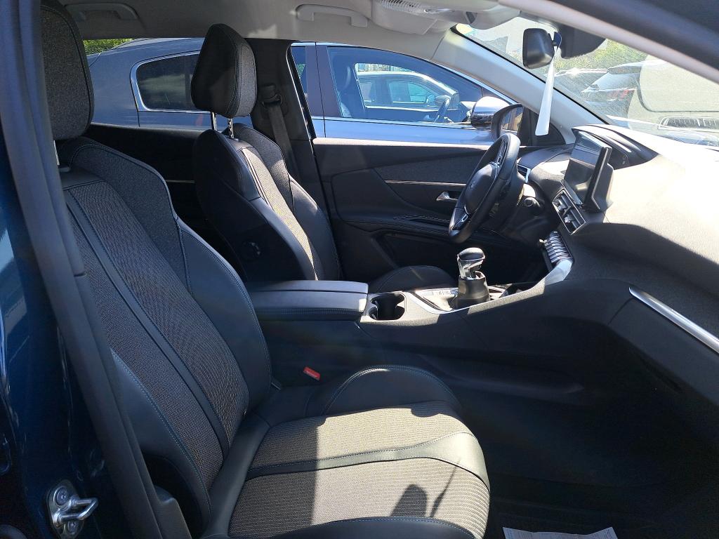 Peugeot 3008 Puretech 130ch S&S BVM6 Allure Pack 2022
