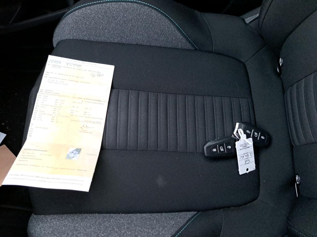 Peugeot 3008 PureTech 130ch S&S EAT8 Active Pack 2022