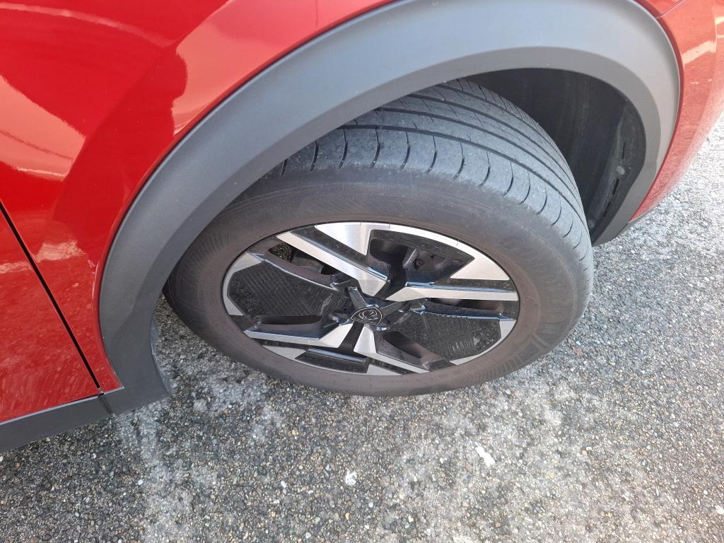 Peugeot 2008 PureTech 130 S&S EAT8 GT 2024