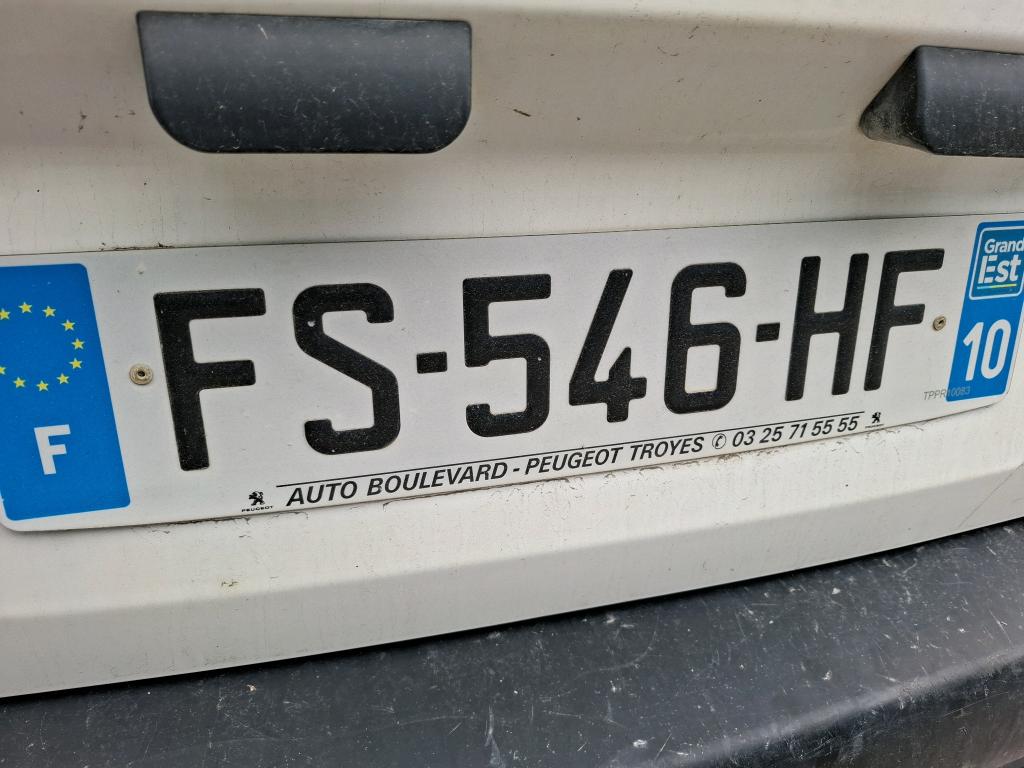 Peugeot PARTNER FOURGON STANDARD 650 KG BLUEHDI 100 S&S BVM5 PREMIUM 2020