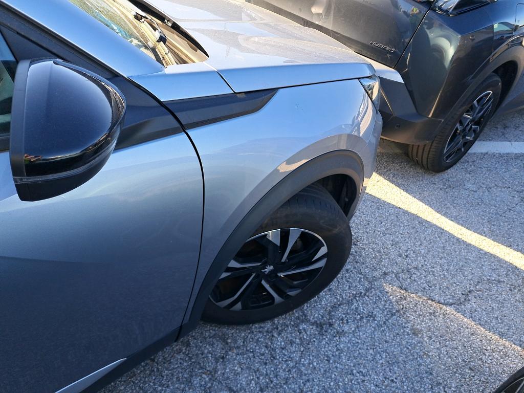 Peugeot 2008 PureTech 130 S&S BVM6 Allure 2022