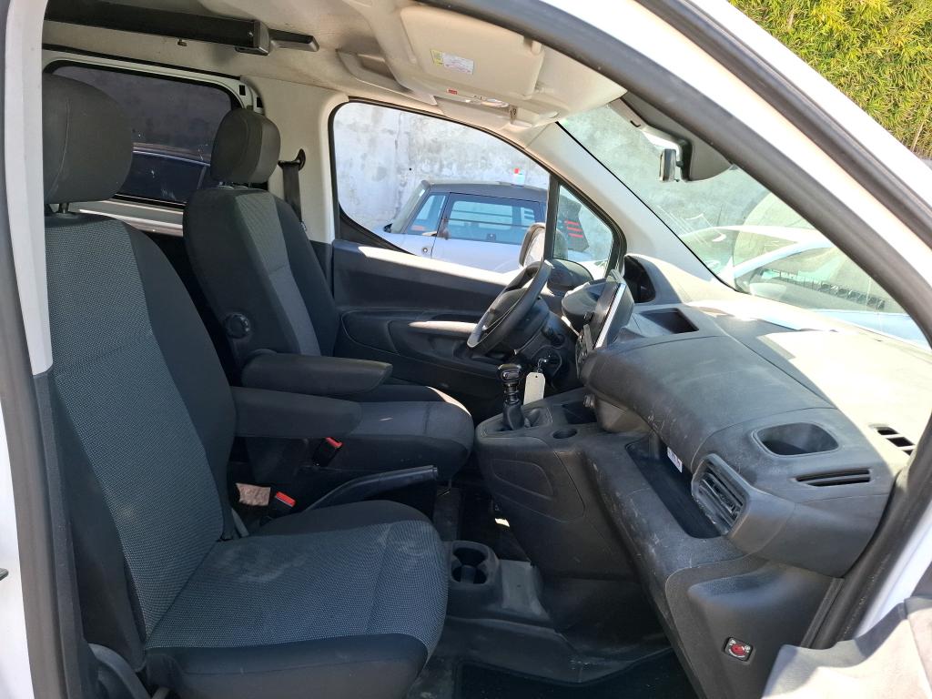 Peugeot PARTNER CA BLUEHDI 100 S&S BVM6  2022