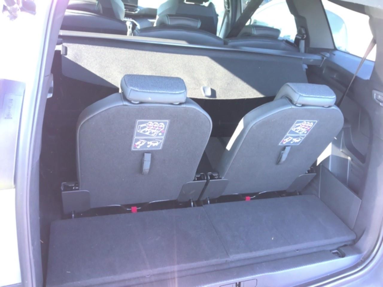 Foto Peugeot 5008 11