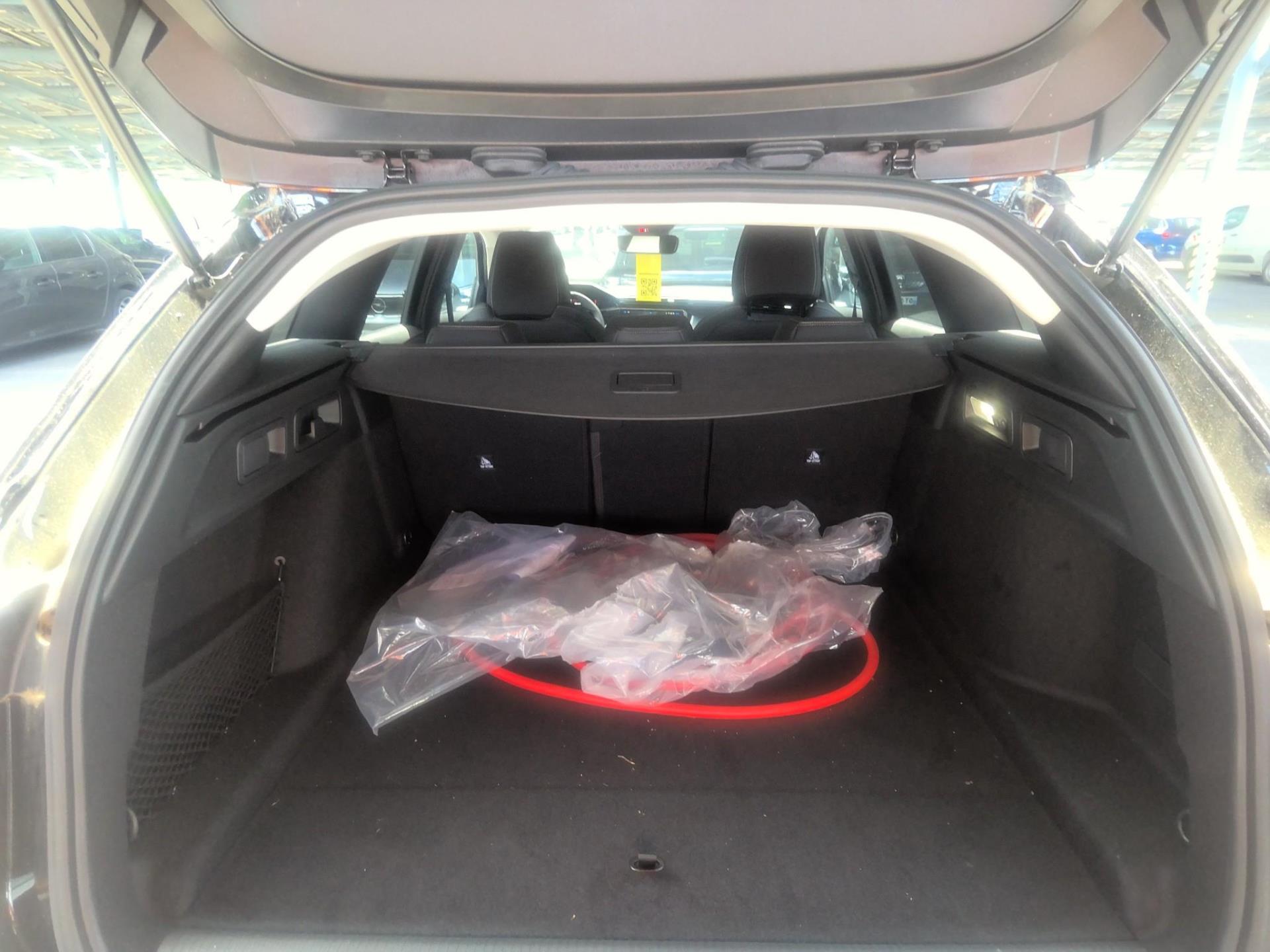 Peugeot 308 SW Electrique 55 kWh 156ch Allure 2026