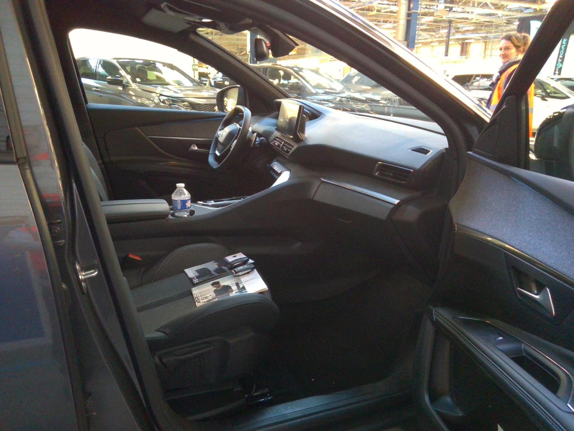 Peugeot 3008 PureTech 130ch S&S EAT8 Allure Pack 2023