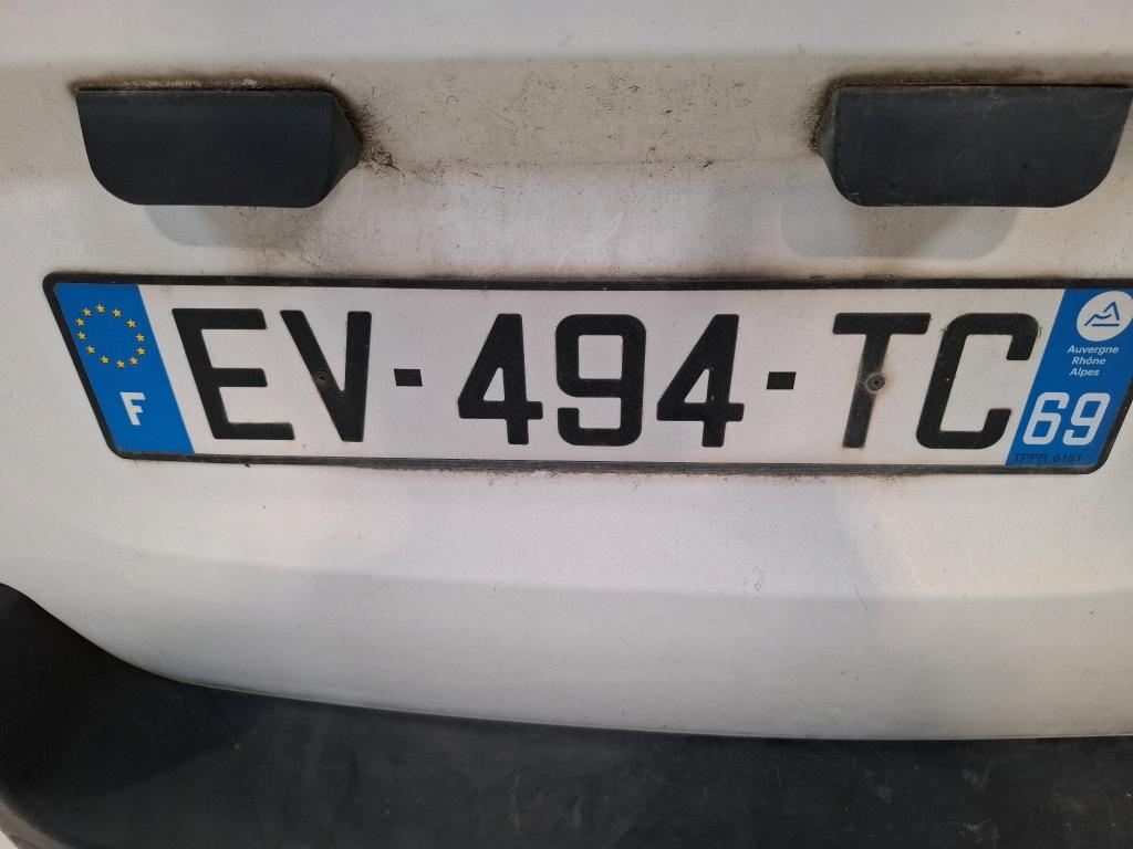 Peugeot EXPERT FGN TOLE STANDARD 2.0 BLUEHDI 120 S&S BVM6 PREMIUM 2018