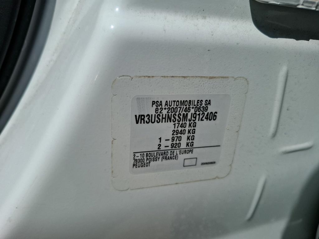 Peugeot 2008 PureTech 130 S&S EAT8 Allure Pack 2021